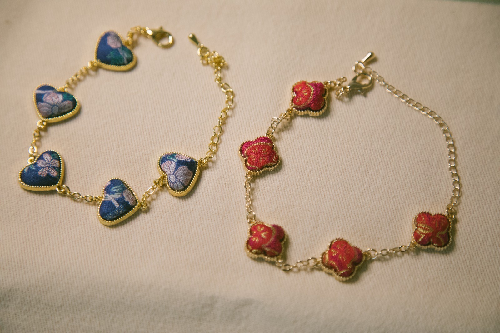 Chinese Songjin Art Craft bracelet