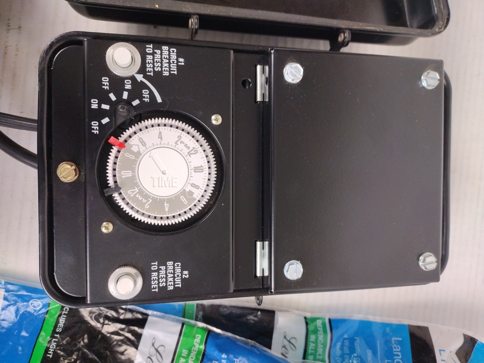 Intermatic Malibu 500 Watt Power Pack Low Voltage Transformer ML500TW Untested