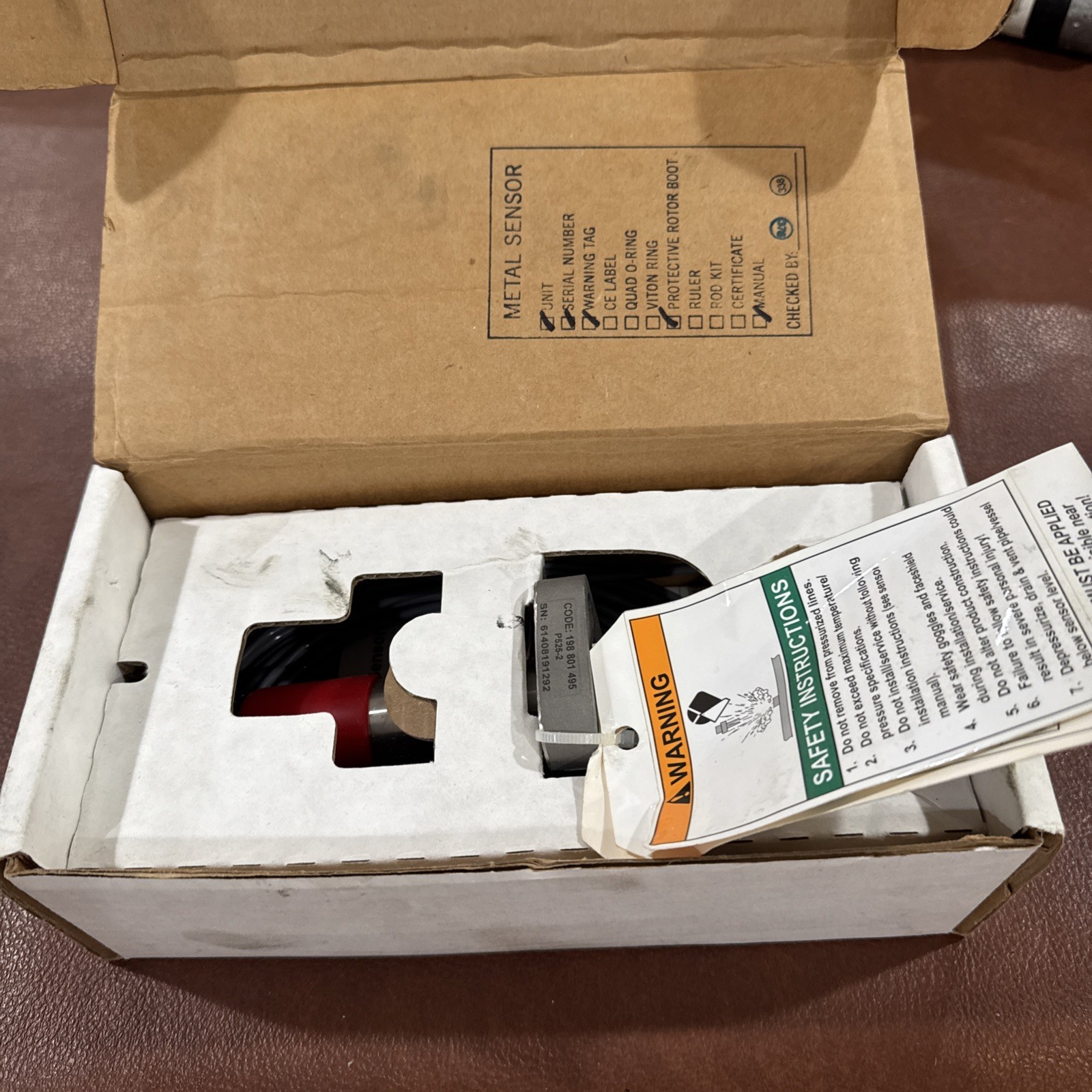 NEW GF Signet P525-2 Metalex Flow Sensor, 1.25-12" Pipe, 198 801 495