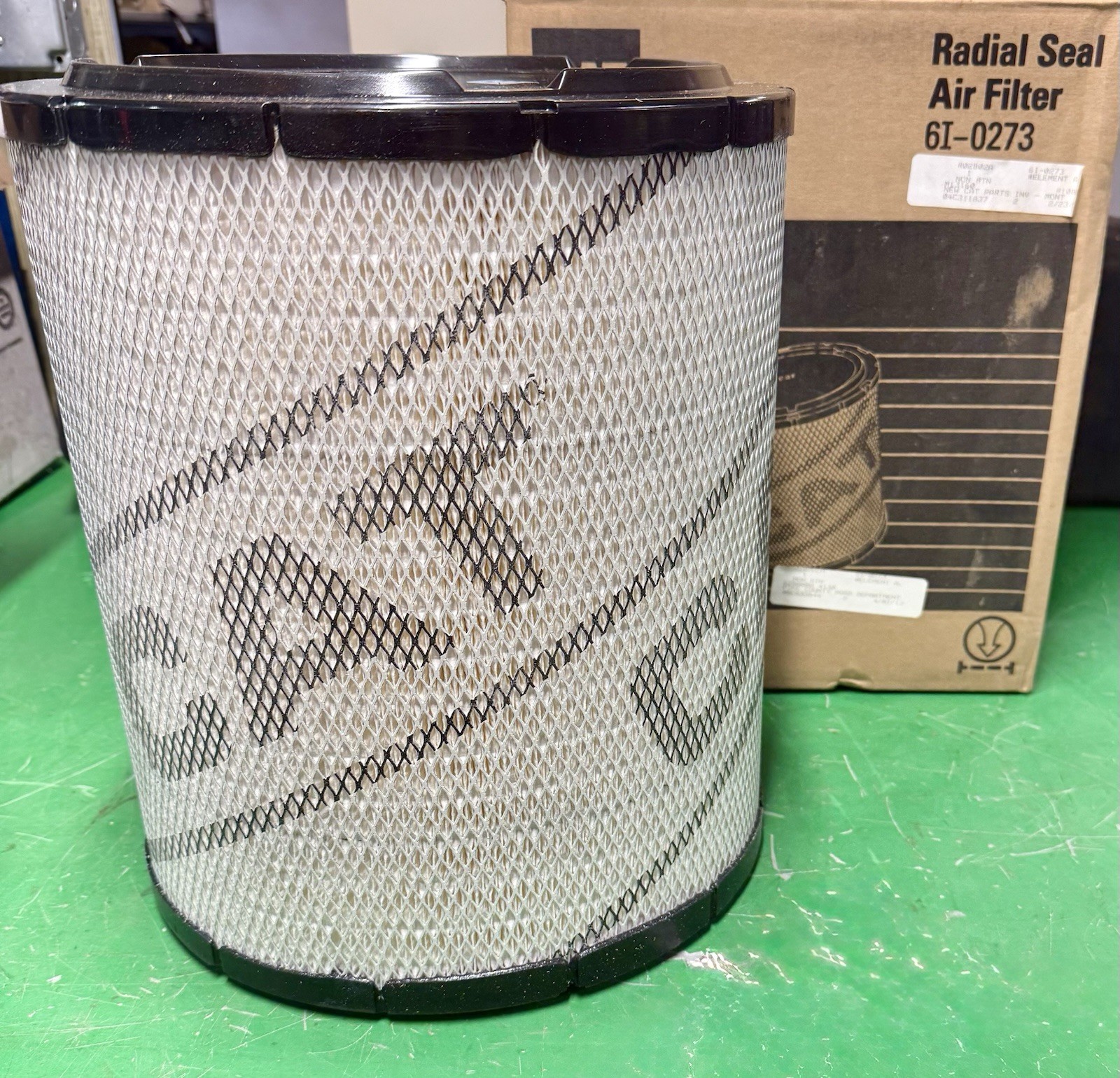 GENUINE CATERPILLAR 6I-0273 6I0273 Radial Seal Air Filter 🐈‍⬛SHIPS FREE🐈‍⬛