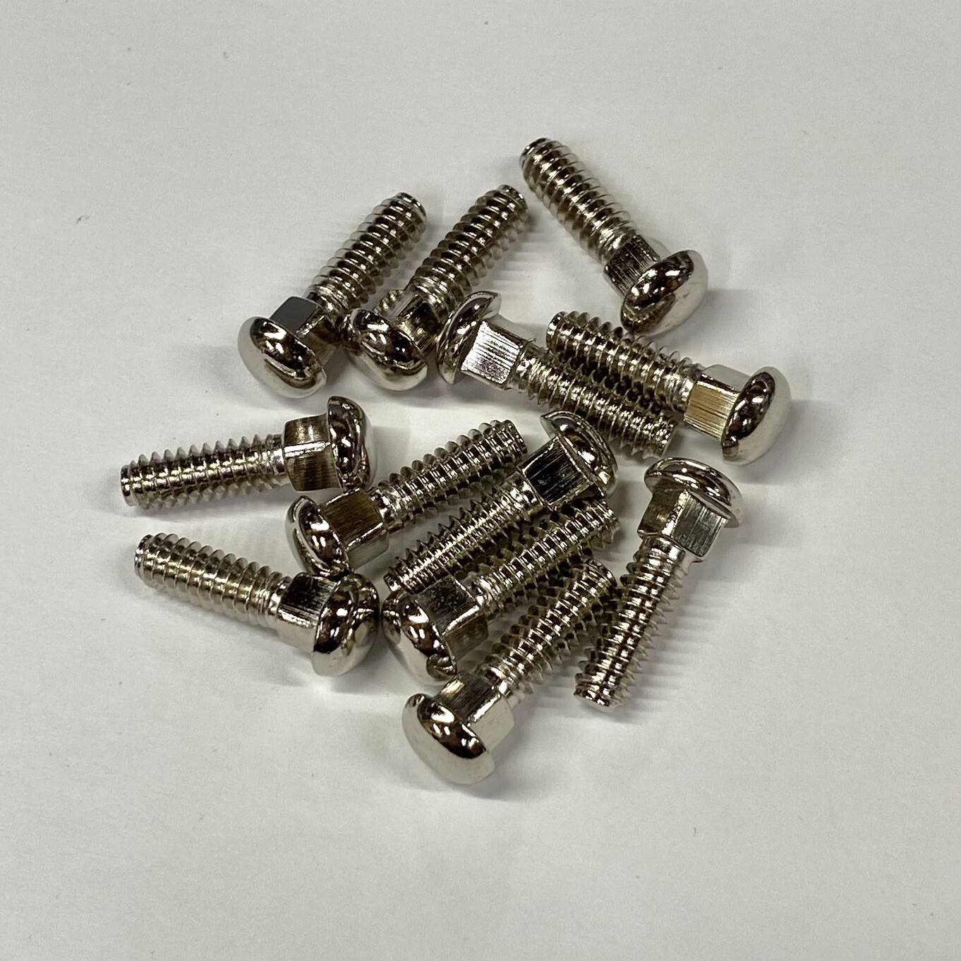 12 Piano Capstan Screws, 13/16", Smooth Head, Square Shoulder #10-24 thread