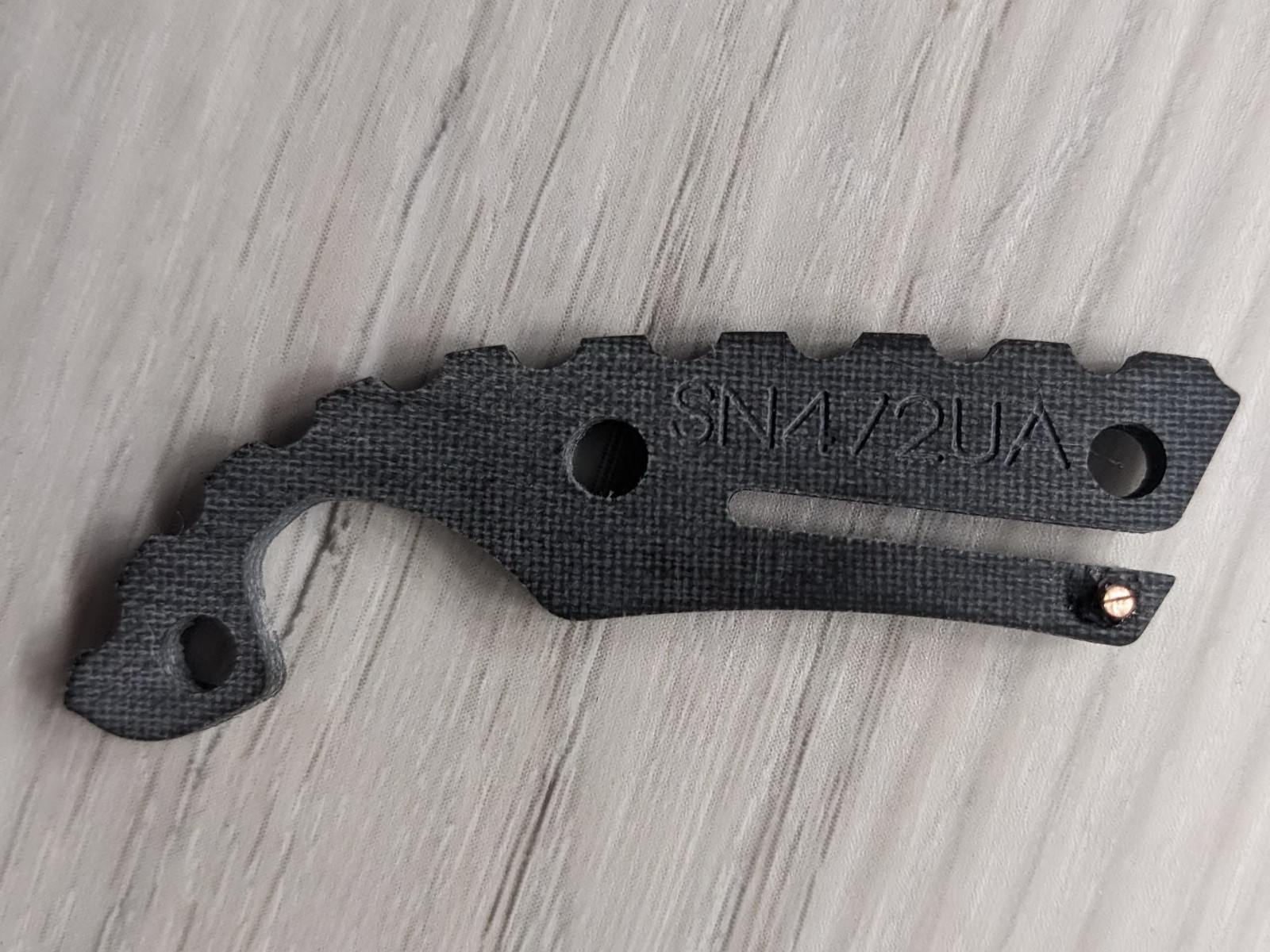 Spyderco Endura 4 Black Micarta backspacer