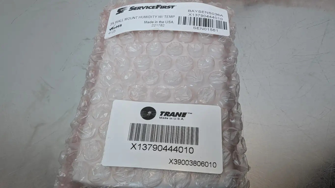 Trane X13790444010 3% Wall Mount Humidity w/ Temperature Zone Sensor