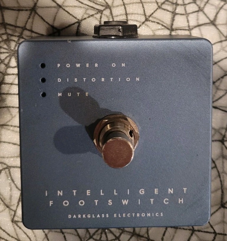 Darkglass Intelligent Amp Footswitch Black Power On Microtubes Mute