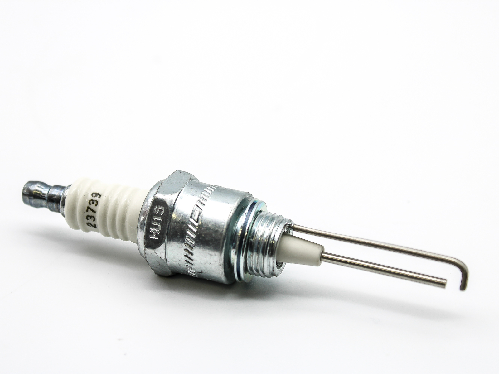 23739 Maxon Maxon Spark Plug OEM 23739