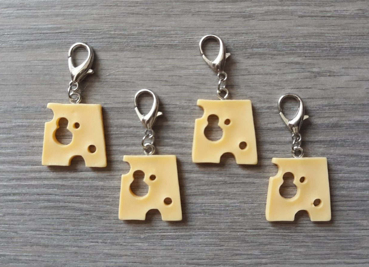 Lot of 4 Swiss Cheese Crochet Stitch Markers Zipper Pulls