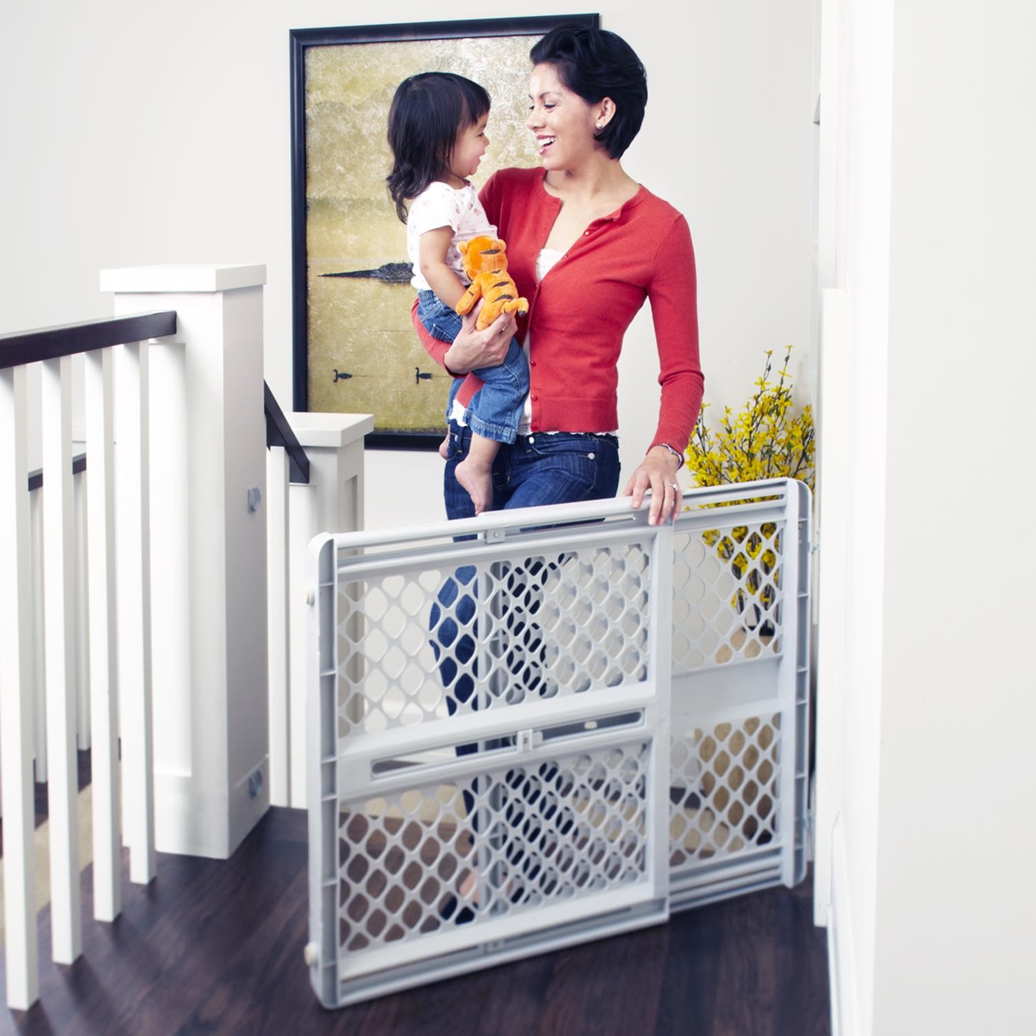 North States 8615 Light Grey Classic Plastic Safety Supergate 26 H x 26-42 W in.