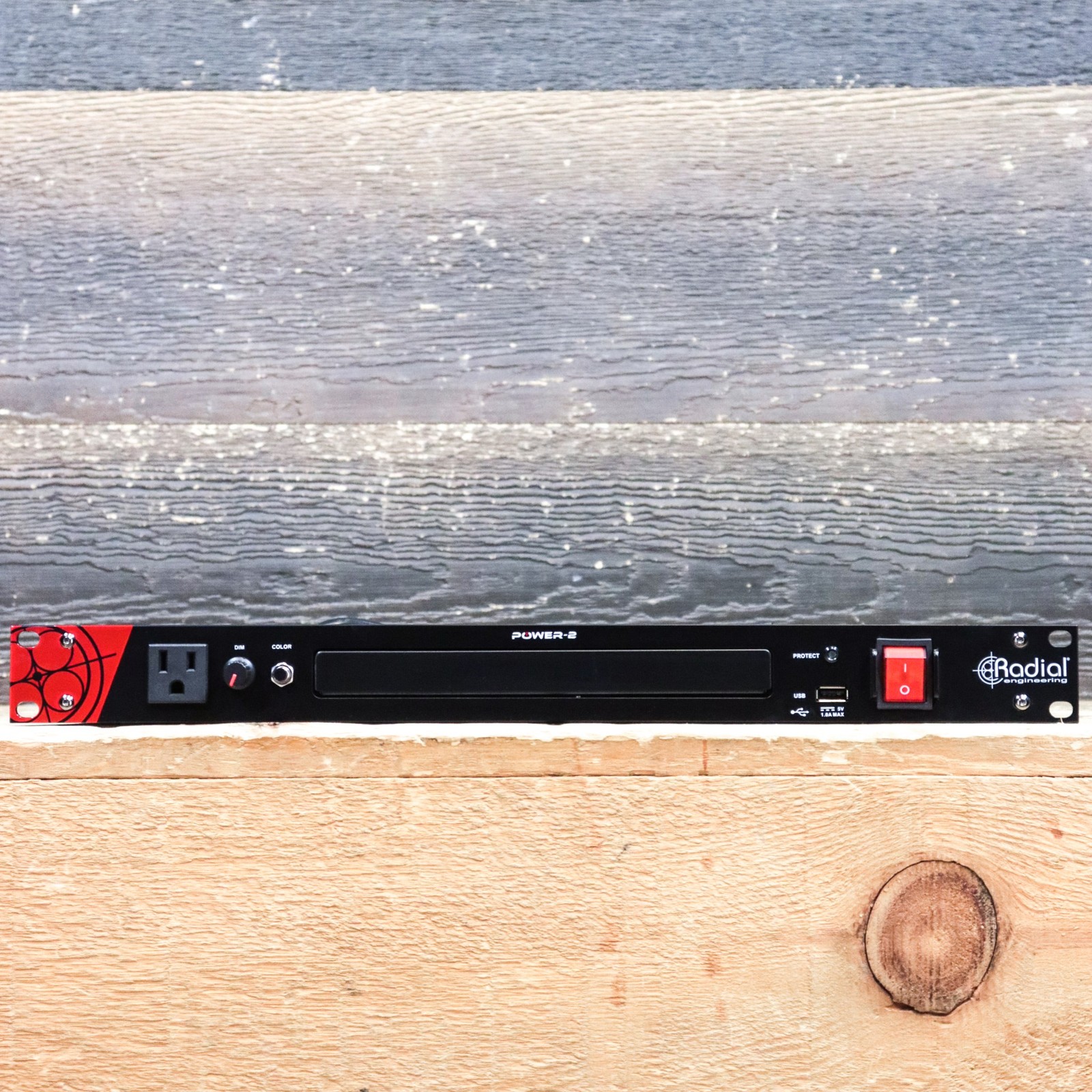 Radial Engineering Power-2 Surge Suppressor & Power Conditioner LED Illumination