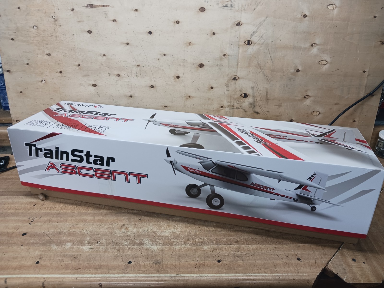 Trainstar Ascent 1400mm RC Plane w Plastic Body PNP - New!