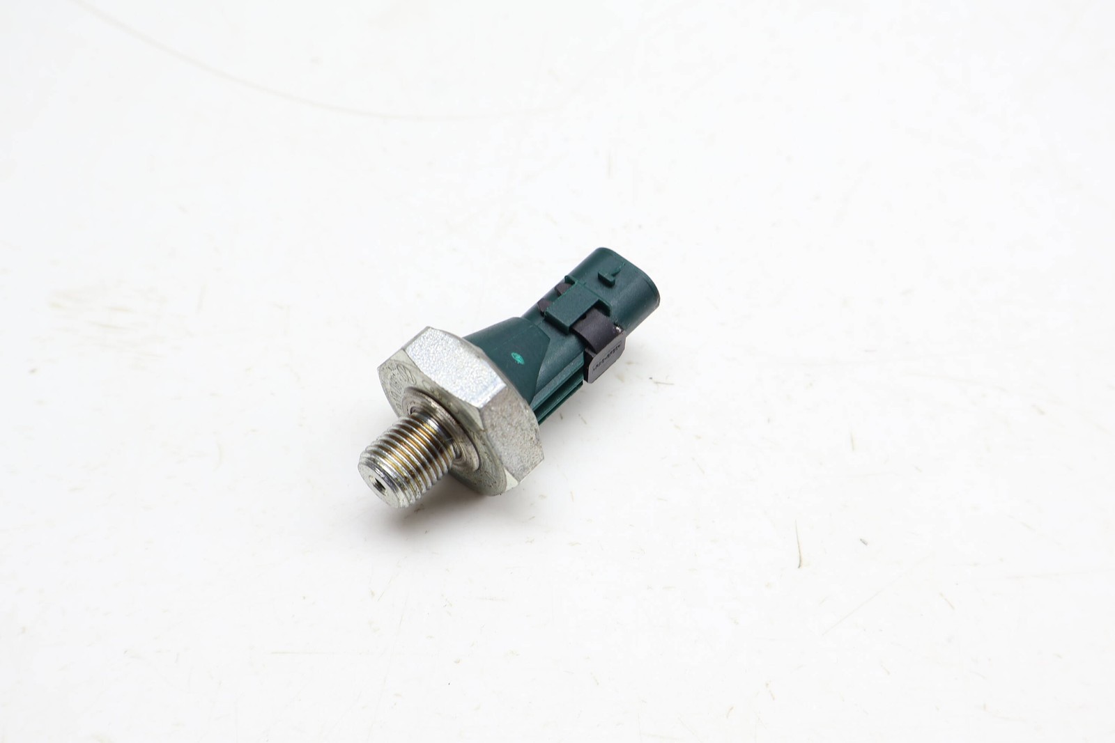 2018-2025 AUDI A5 SPORTBACK B9 - Engine OIL Pressure Switch / Sensor 06L919081