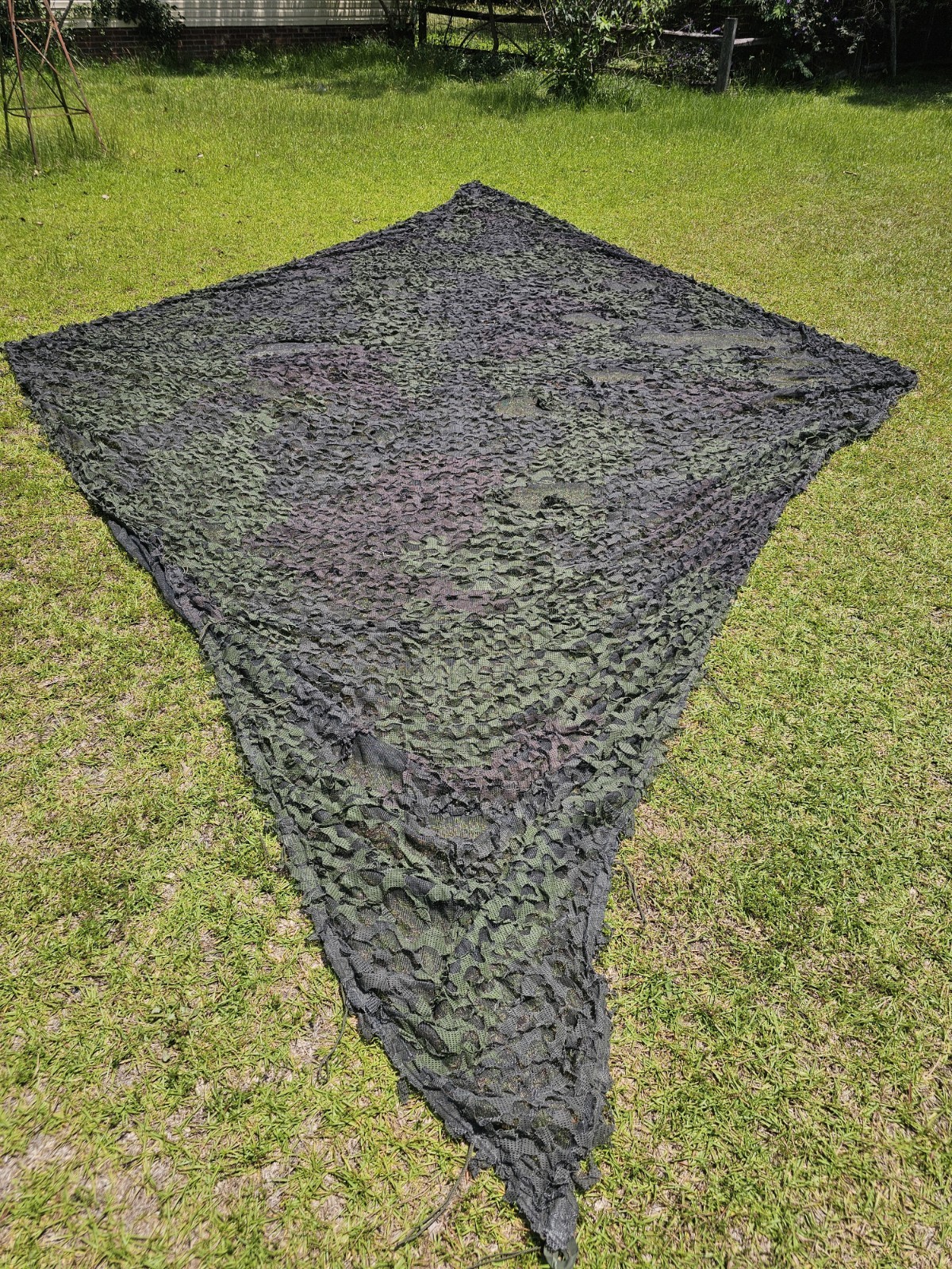 CAMOUFLAGE SCREENING SYSTEM WOODLAND (CLASS 1) RADAR SCATTERING  (TYPE IV) #4