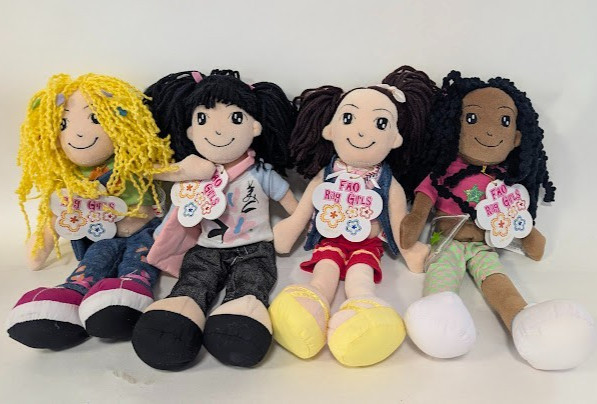 set of 4 FAO Schwarz Toy  RAG GIRL DOLLS  14" Plush Doll Chloe Kiki Angel Maya