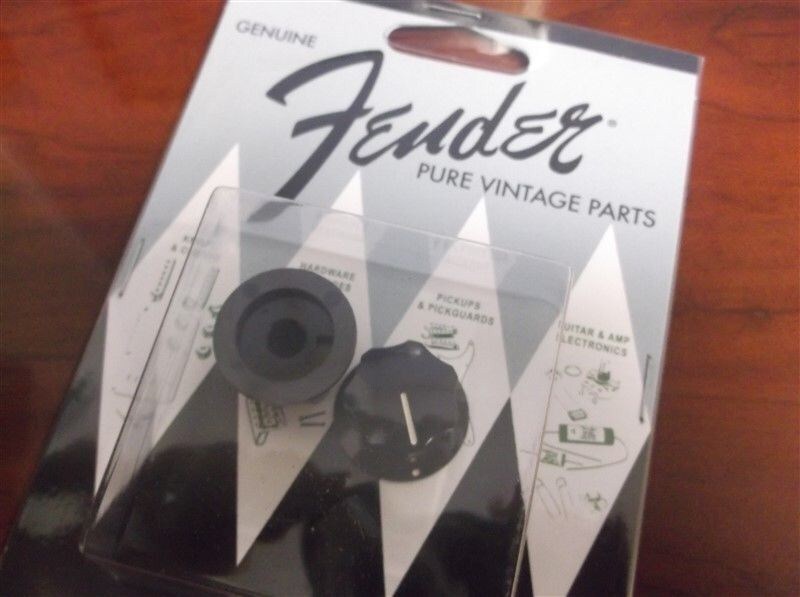 NEW Genuine Fender Pure Vintage Knob Set For '65 Vintage Jaguar, 001-9455-049
