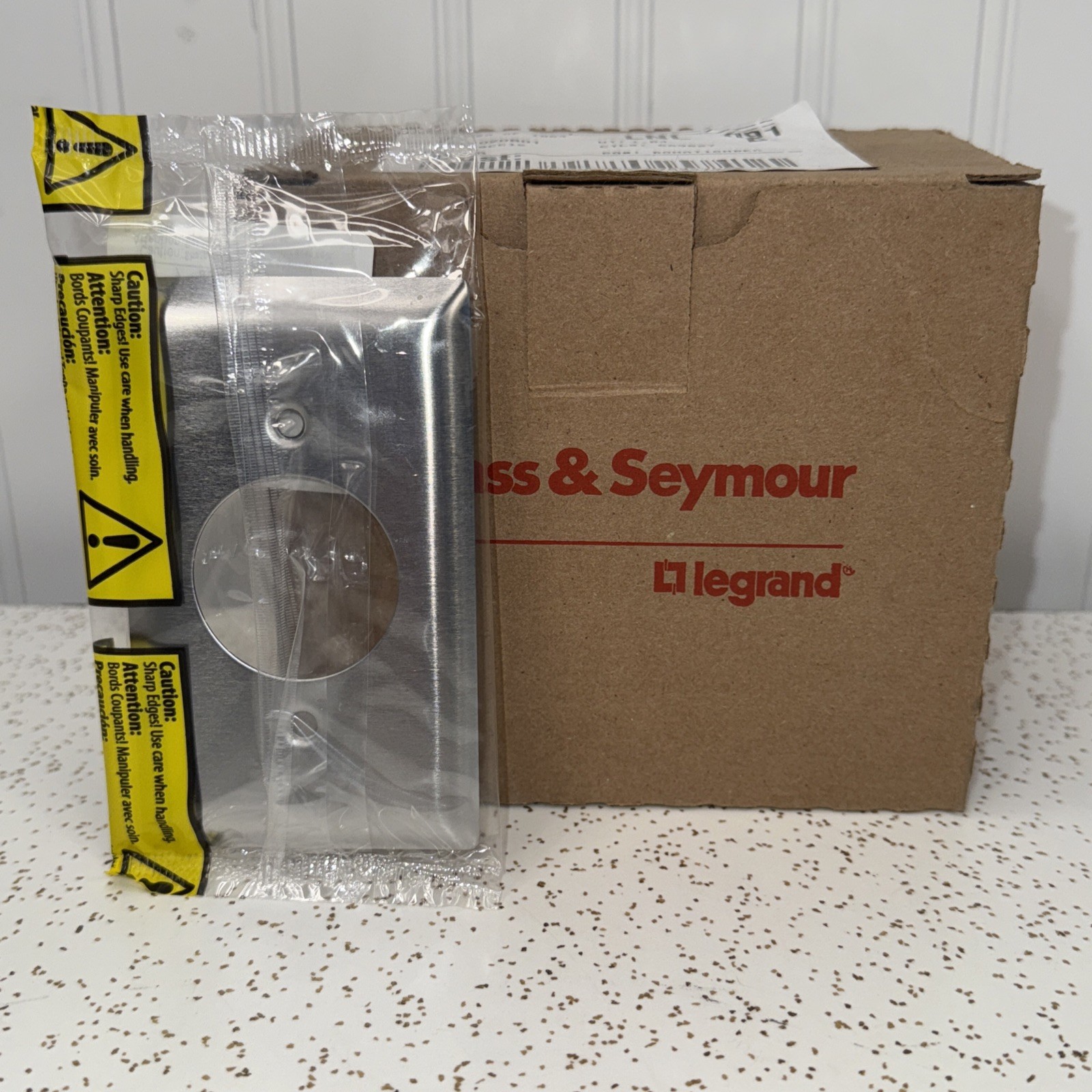 Pass & Seymour One Gang Stainless Steel Round Wall Plate SL720CC15 Box of 15