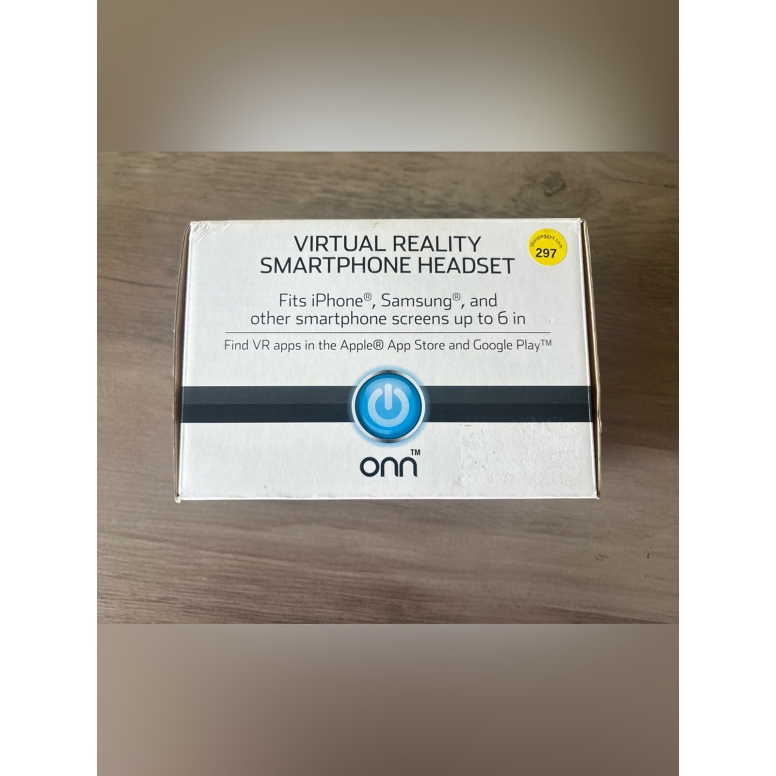Onn Virtual Reality Smartphone Headset VR Viewer Fits iPhone & Android Up to 6”