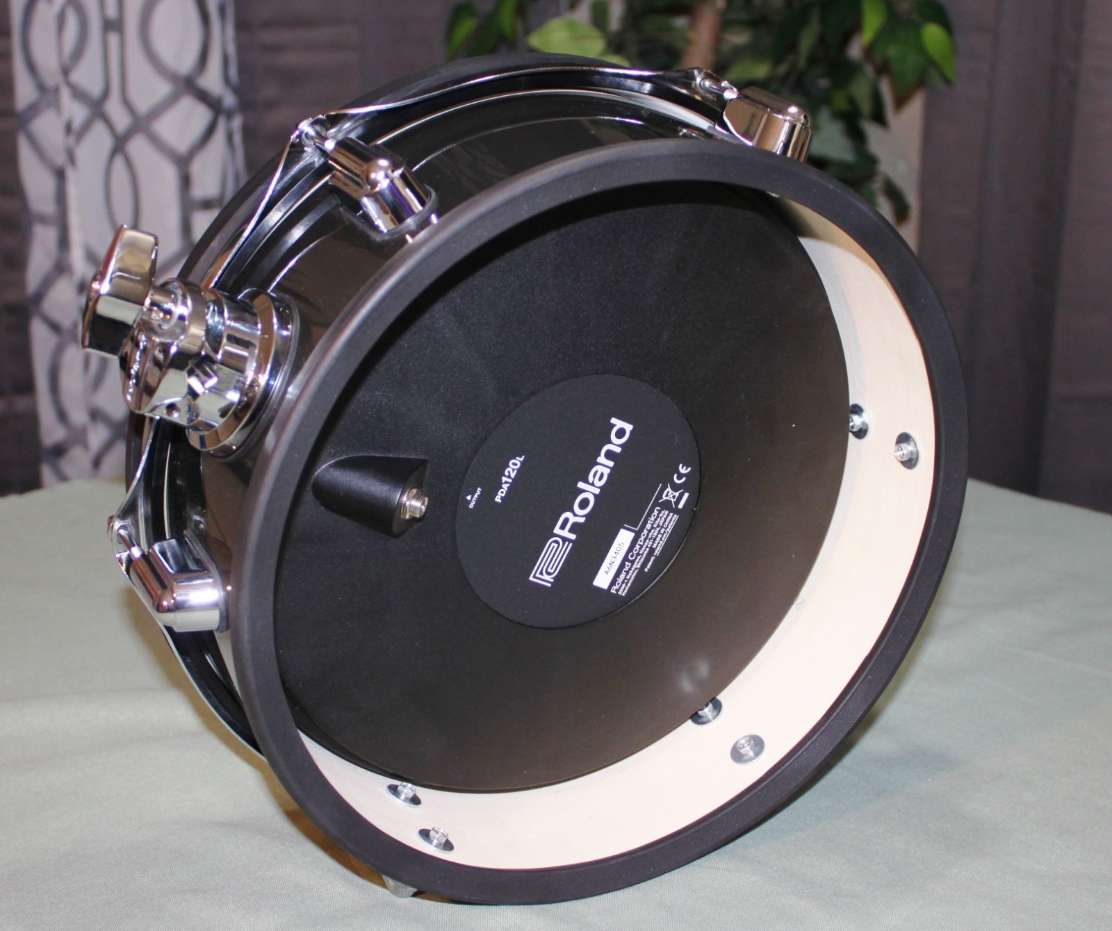 Roland PDA120L BK V-Drums Acoustic Design Shallow 12" Tom Pad Truly Excellent