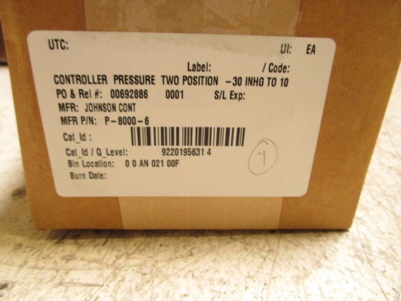 JOHNSON CONT P-8000-6 PRESSURE CONTROLER NSMP