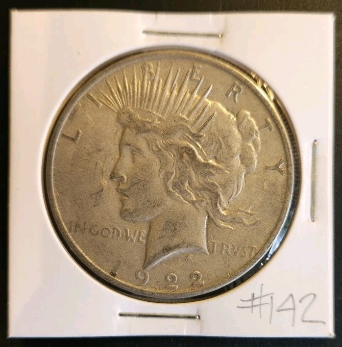 1922-D USA Silver Peace Dollar VF-20  #142