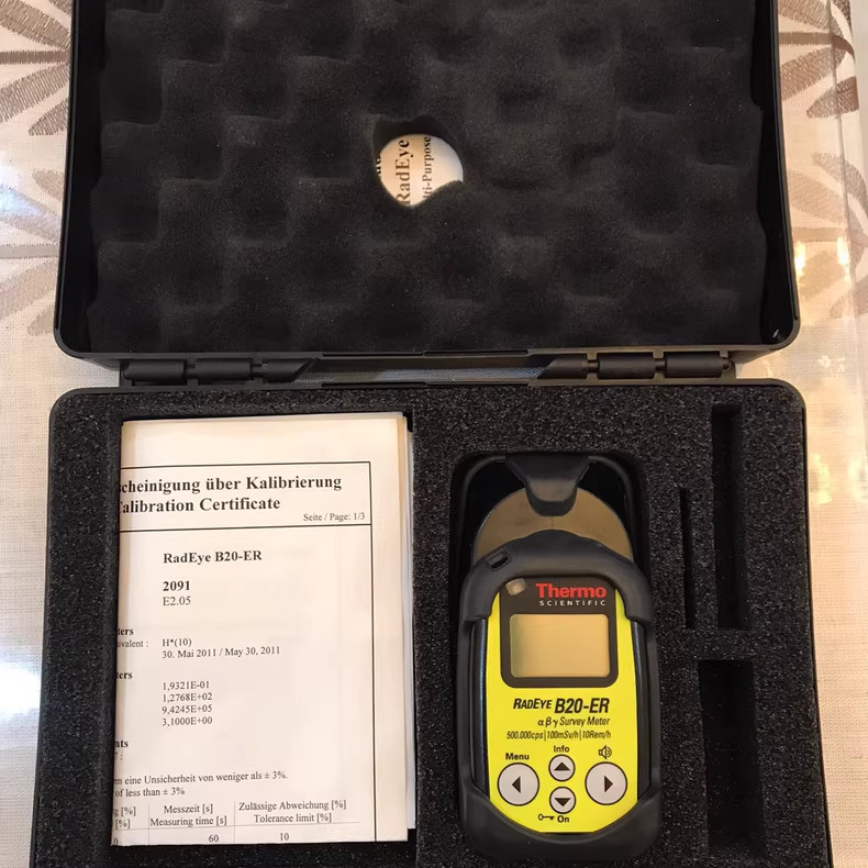 1PCS NEW IN BOX  Thermo Radeye B20-ER Surey meter Ship FedEx