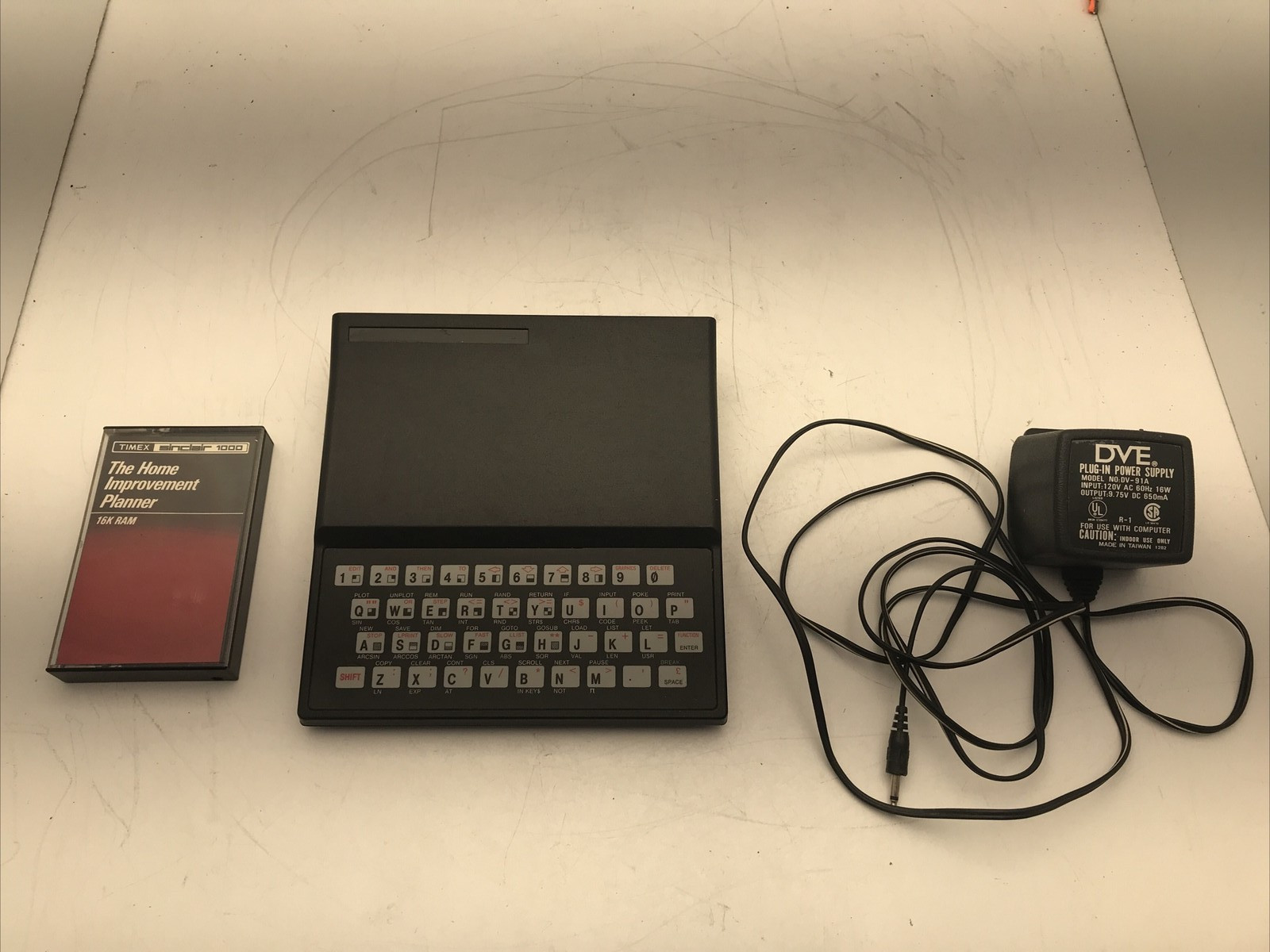 Timex Sinclair 1000 Computer w/ PSU & The Home Improvement Planner NO POWER