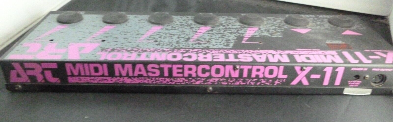 ART Midi Mastercontrol X-11 Footswitch Controller