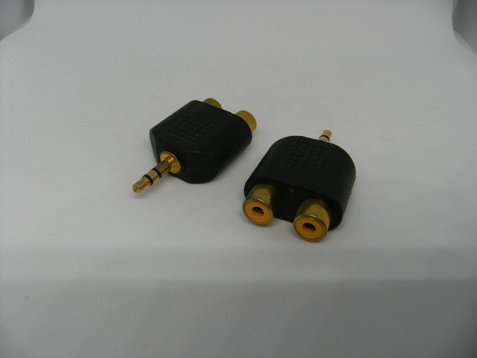 2x Pack Pcs Lot Dual RCA to 3.5mm Stereo Audio Adapter Converter Connector Plugs