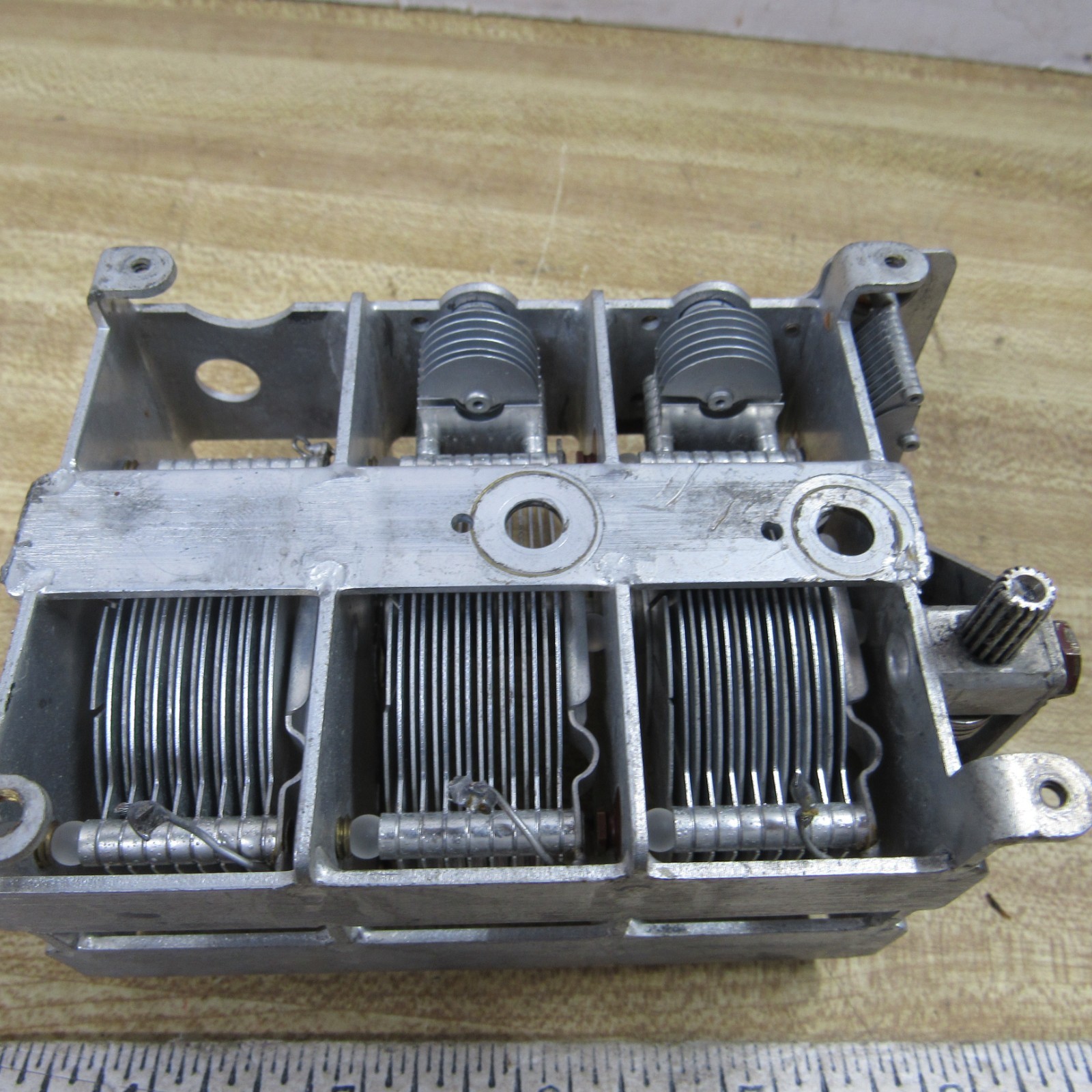VARIABLE CAPACITOR 3 section 20 to 170 pF ARC-5