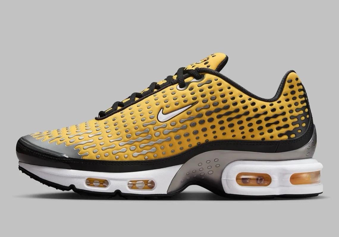 Nike Air Max Plus VII 7 Varsity Maize Yellow White Black HQ2197-700 Men's Shoes