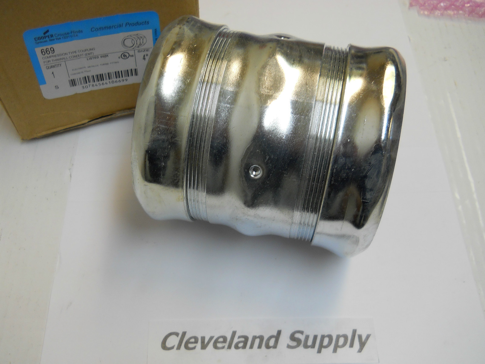 COOPER CROUSE-HINDS 669 THINWALL CONDUIT COMPRESSION TYPE COUPLING 4" NEW IN BOX