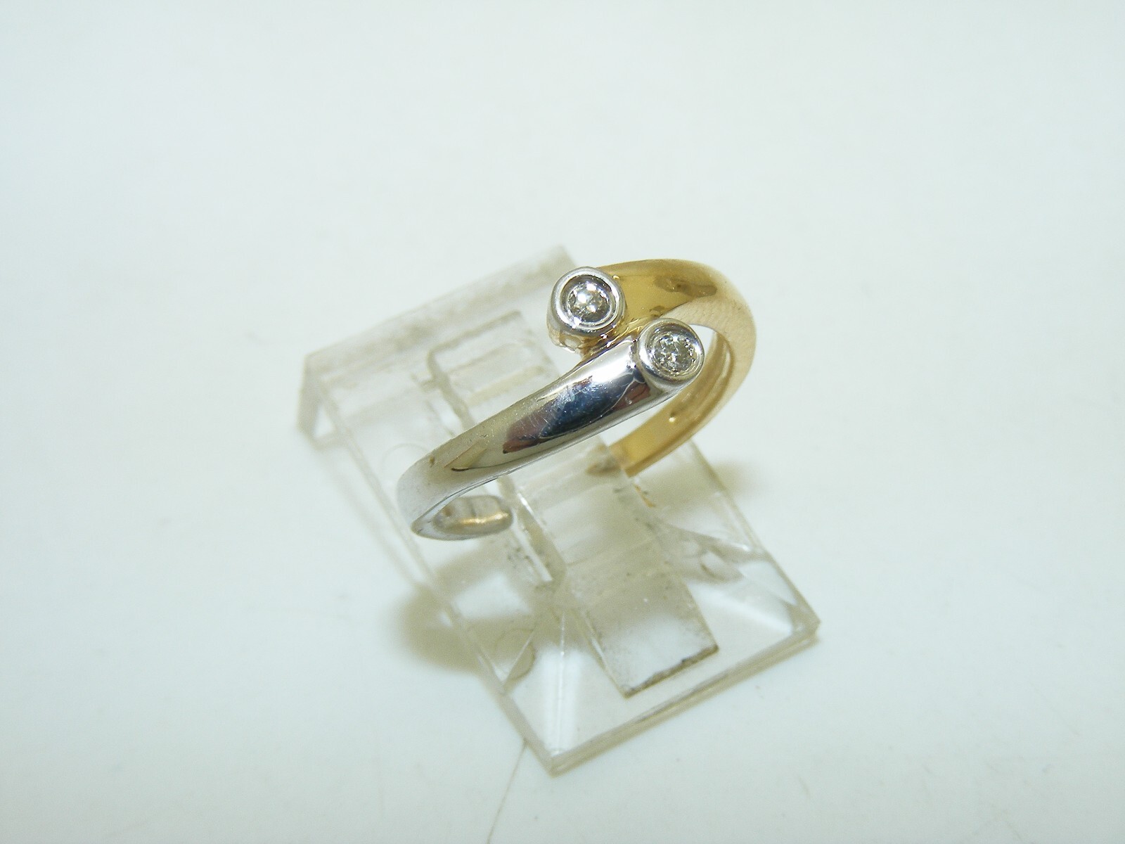 14k Gold Toe Diamond Ring