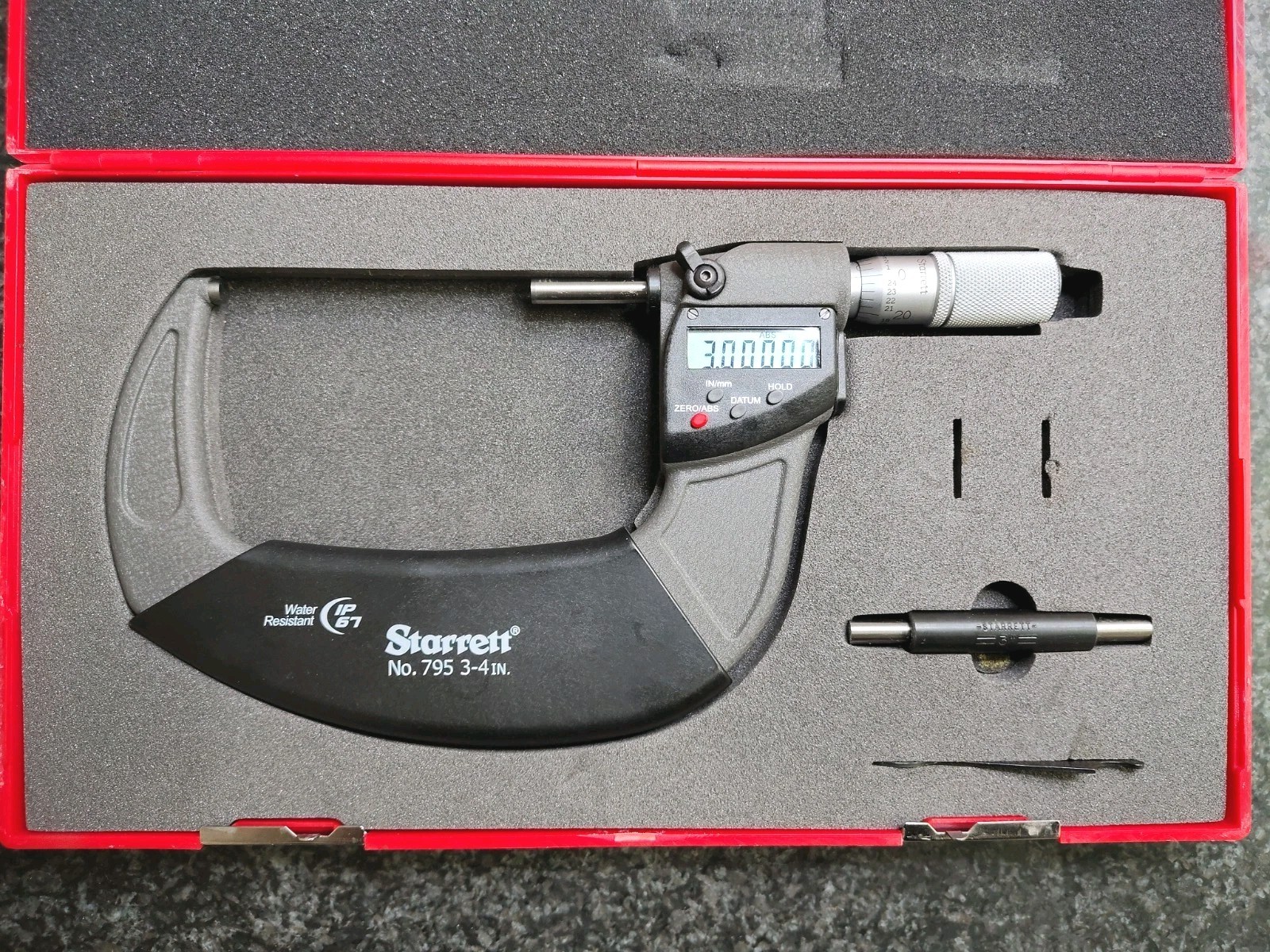 Starrett 3"-4" Digital Micrometer With Carbide Faces In Original Case  Excellent