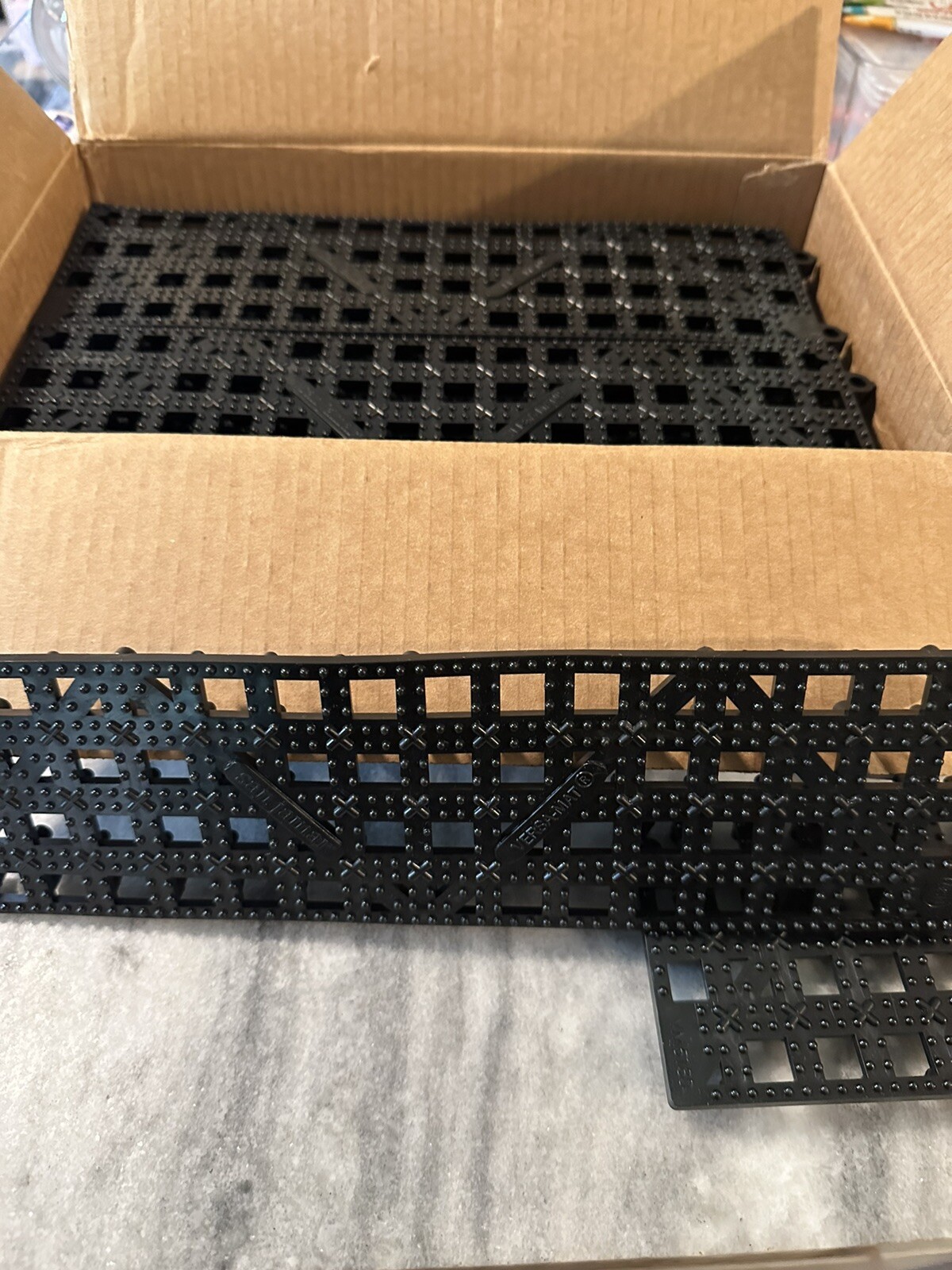 Versa Mat Strips 12  3.5x12.5x.63
