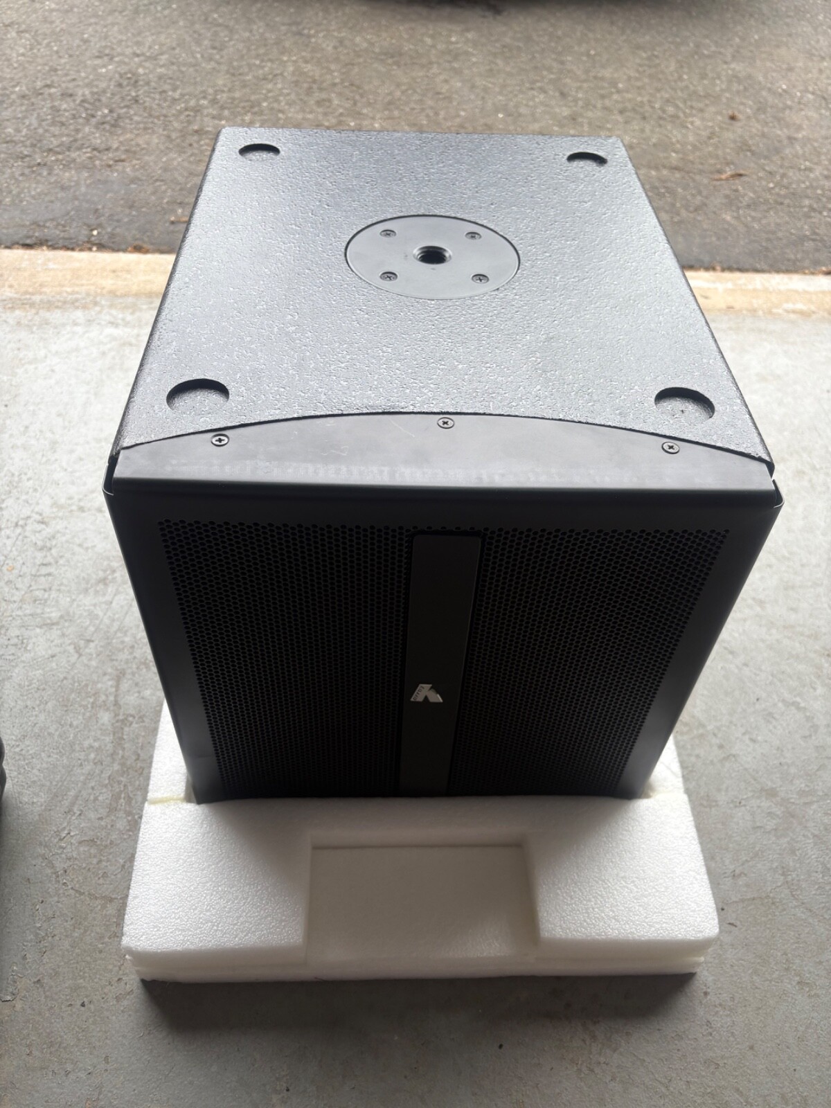 K-Array KMT12P Sub Ultra Light High Power Passive 12" Subwoofer  NICE!