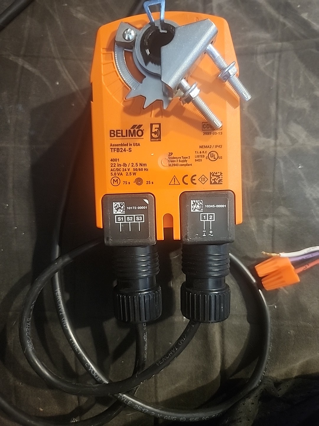 Damper Actuator, 22 in-lb [2.5 Nm], Spring return, AC/DC 24 V, On/Off, 1x SPDT