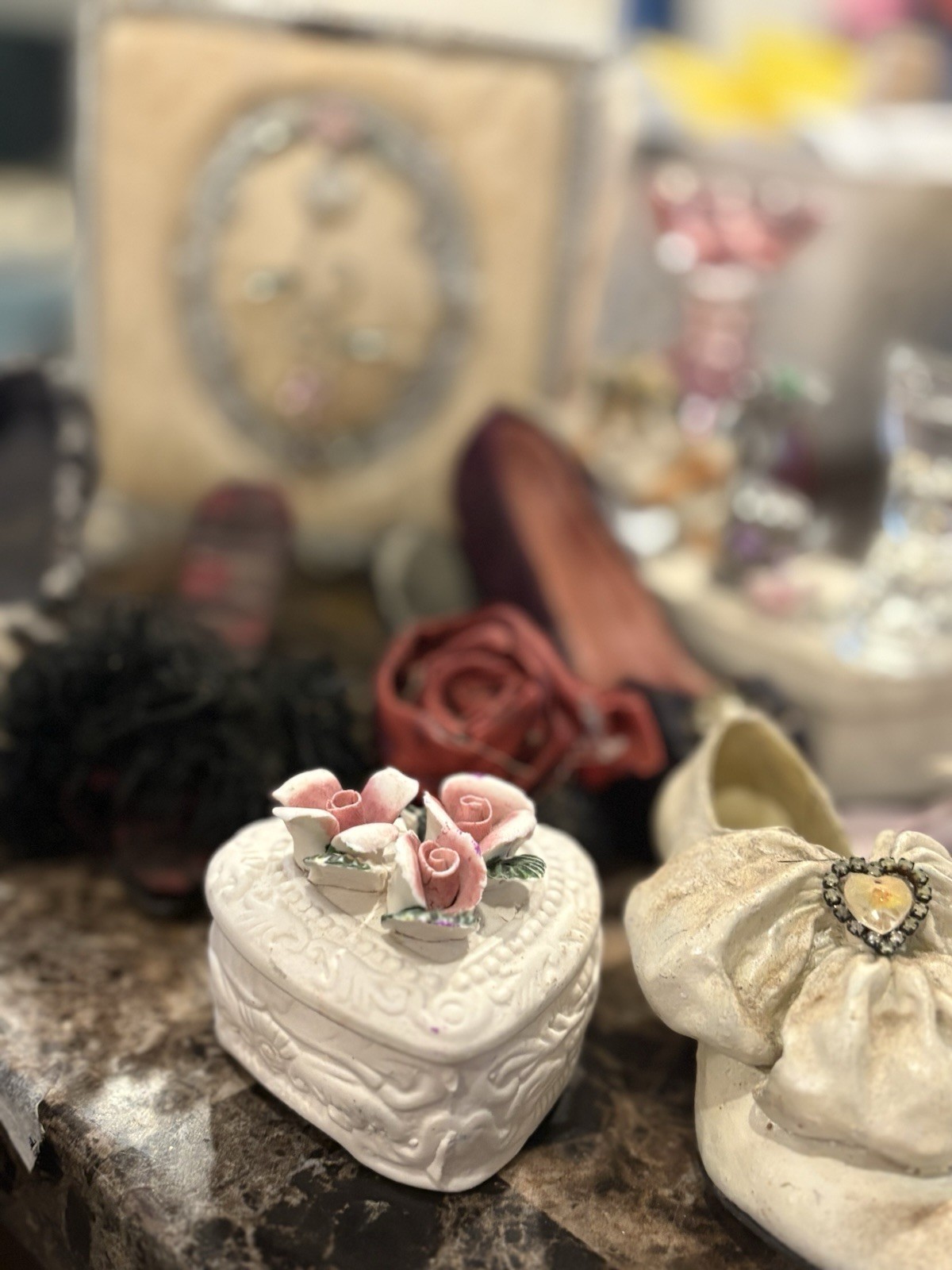 Decorative Collectibles Lot - Glass, Ceramic, Metal Trinket Boxes & Figurines