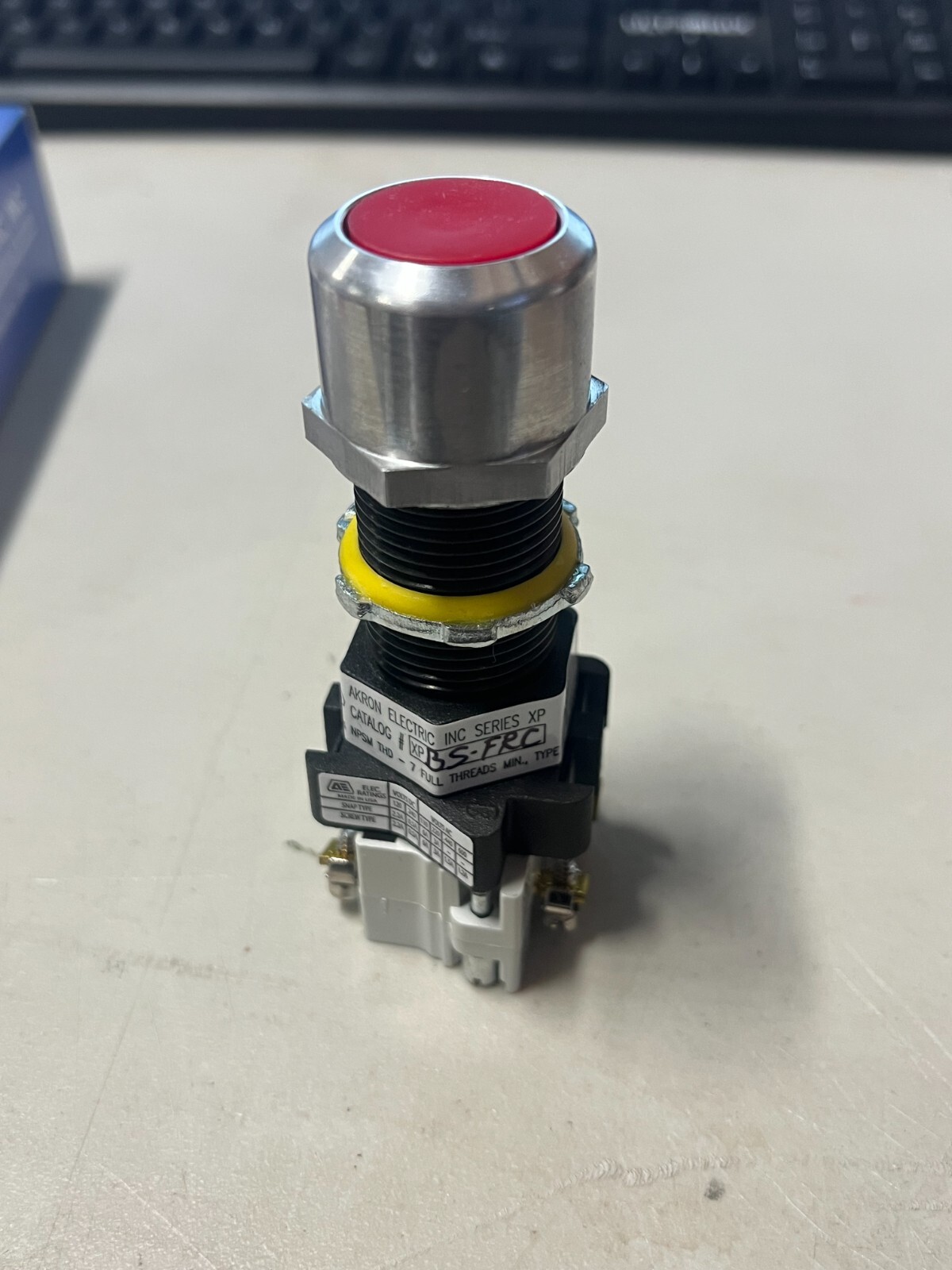 Akron Electric XPBS-FRC explosion proof push button switch New NIB