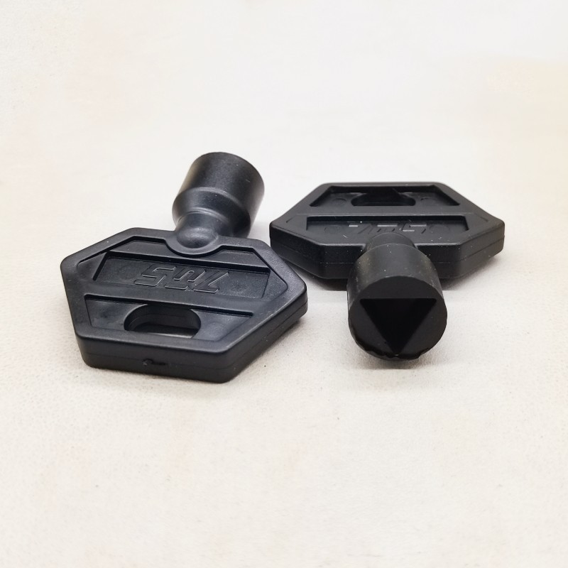 15Pcs Plastic Triangle / Slotted Universal Key Black