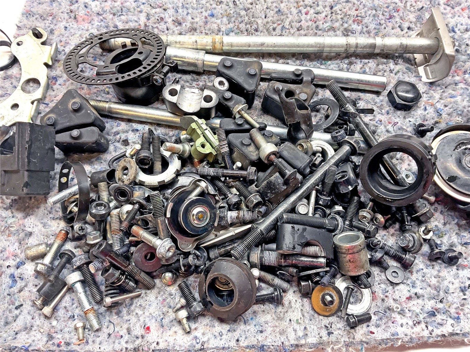 2024 Honda CL500 Assorted Nuts, Bolts & Fixings