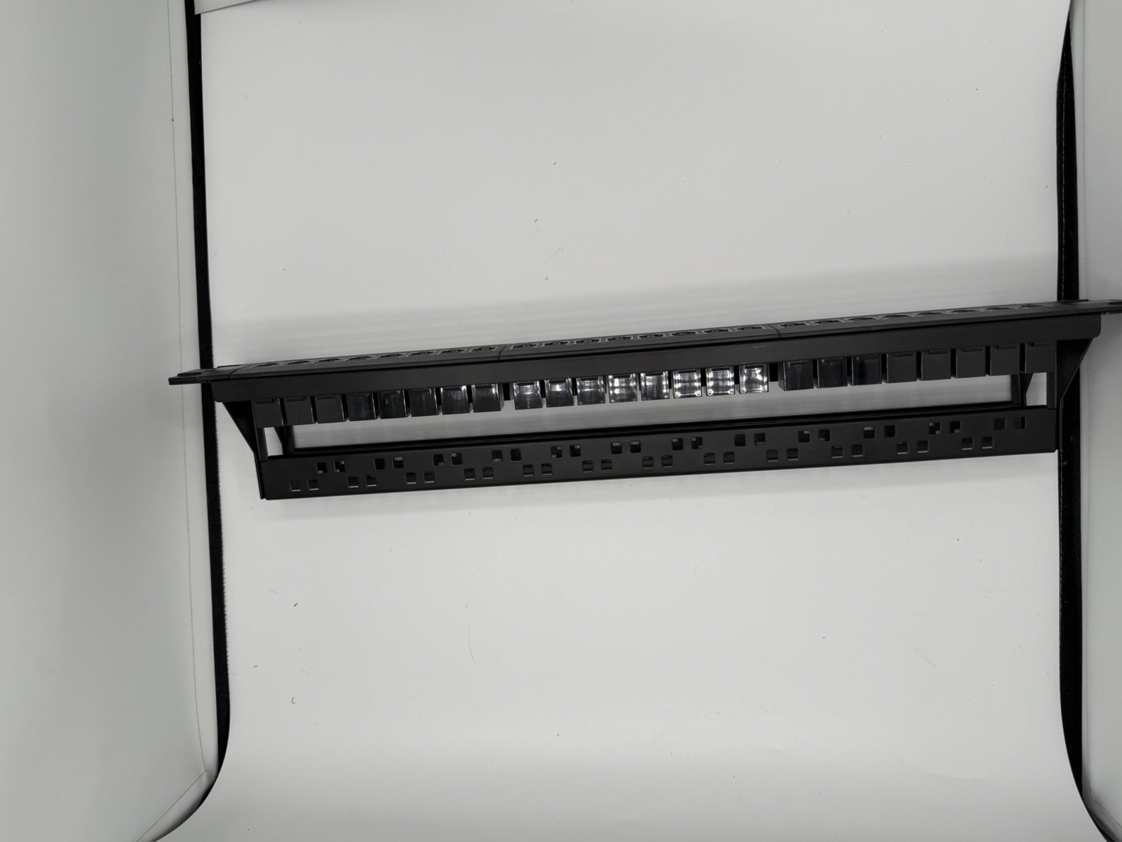 Rapink Patch Panel 48 Port Cat6A with inline keystone, Pass-Thru