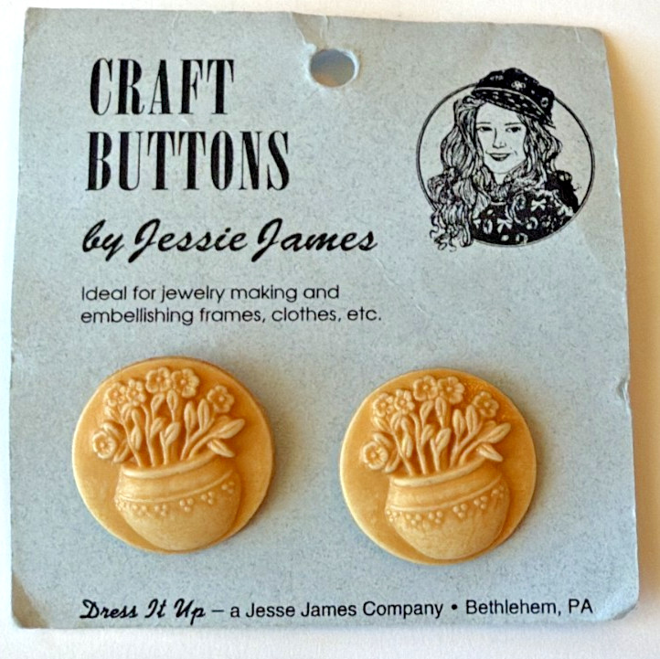 NEW ON CARD JESSIE JESSE JAMES CRAFT BUTTONS FLOWER POTS DRESS IT UP 2 BEIGE
