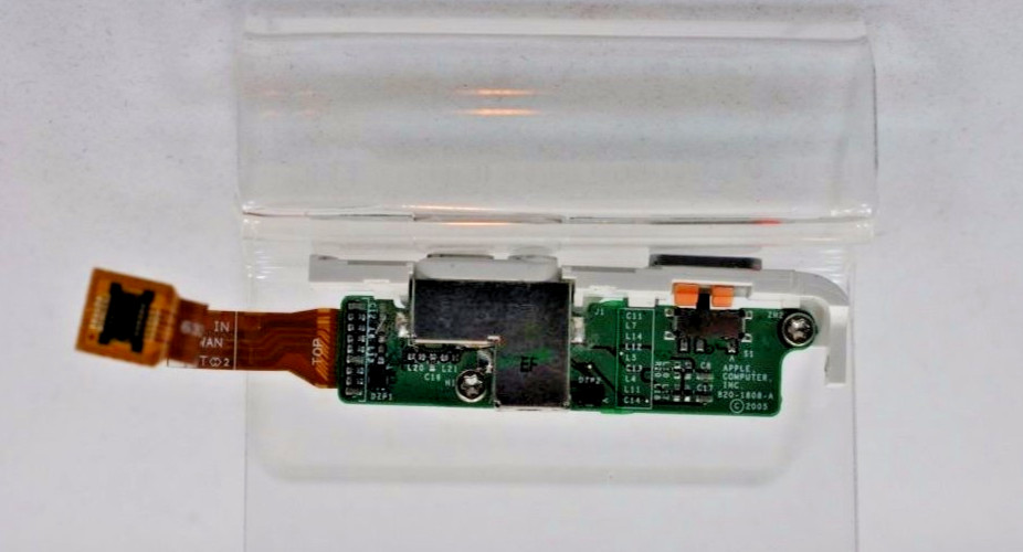 iPod Photo 4th Gen Headphone Jack & Hold Switch 20 30 GB 820-1808-A  632-0346