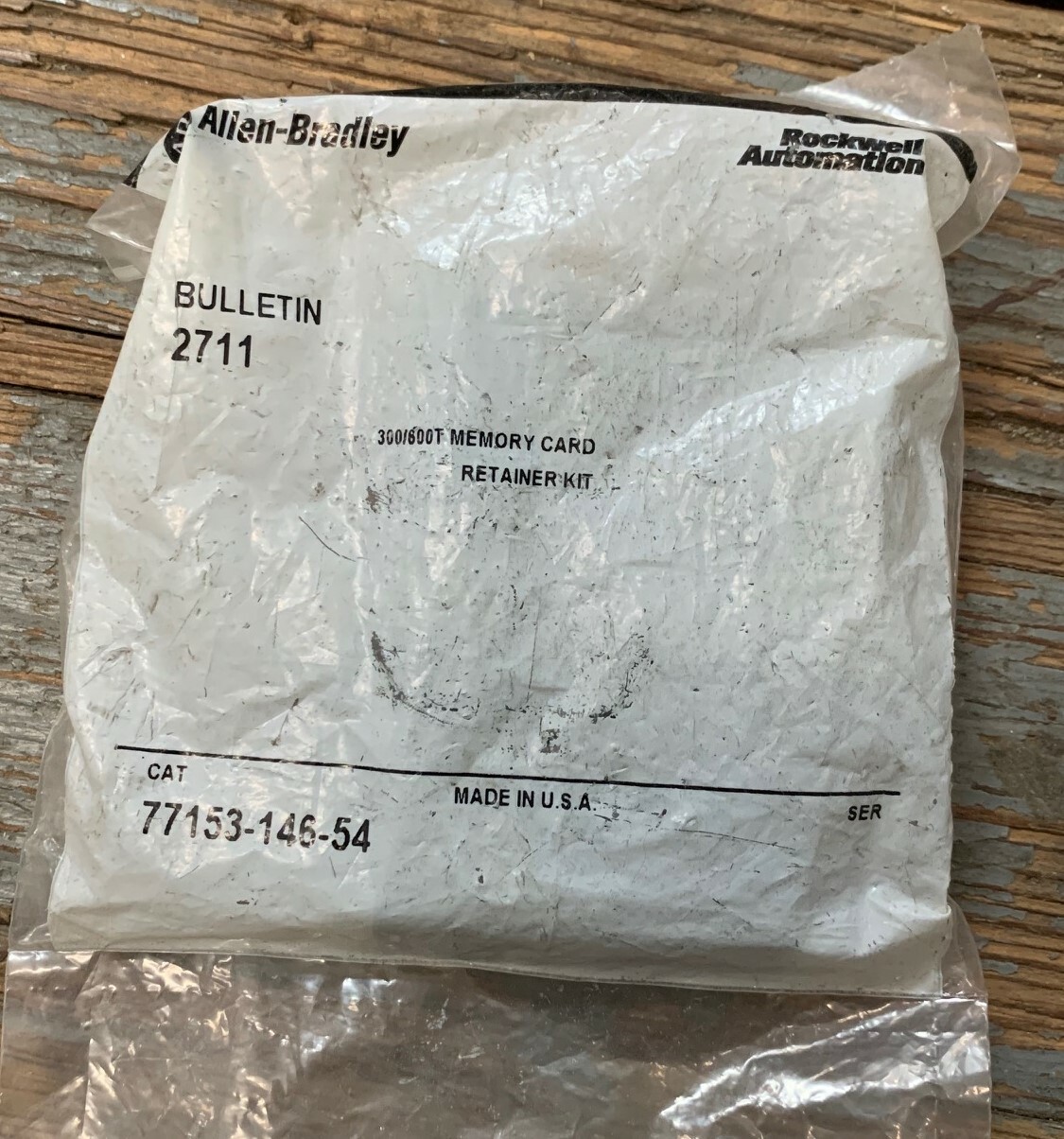 ALLEN BRADLEY 77153-146-54 MEMORY CARD RETAINER KIT 300/600T NEW IN PACKAGE