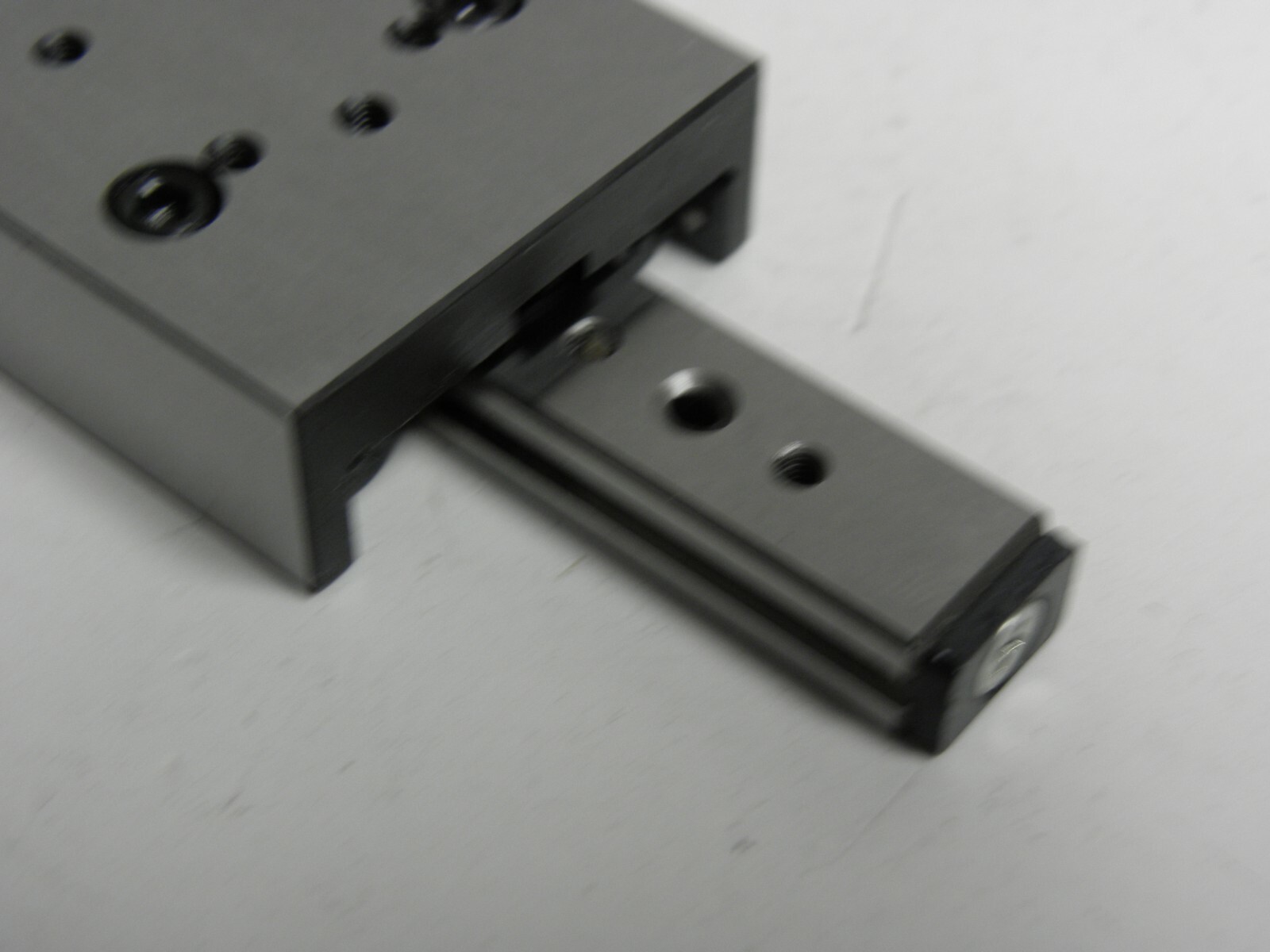 Linear stage Newport Research Manual positioning UMR series