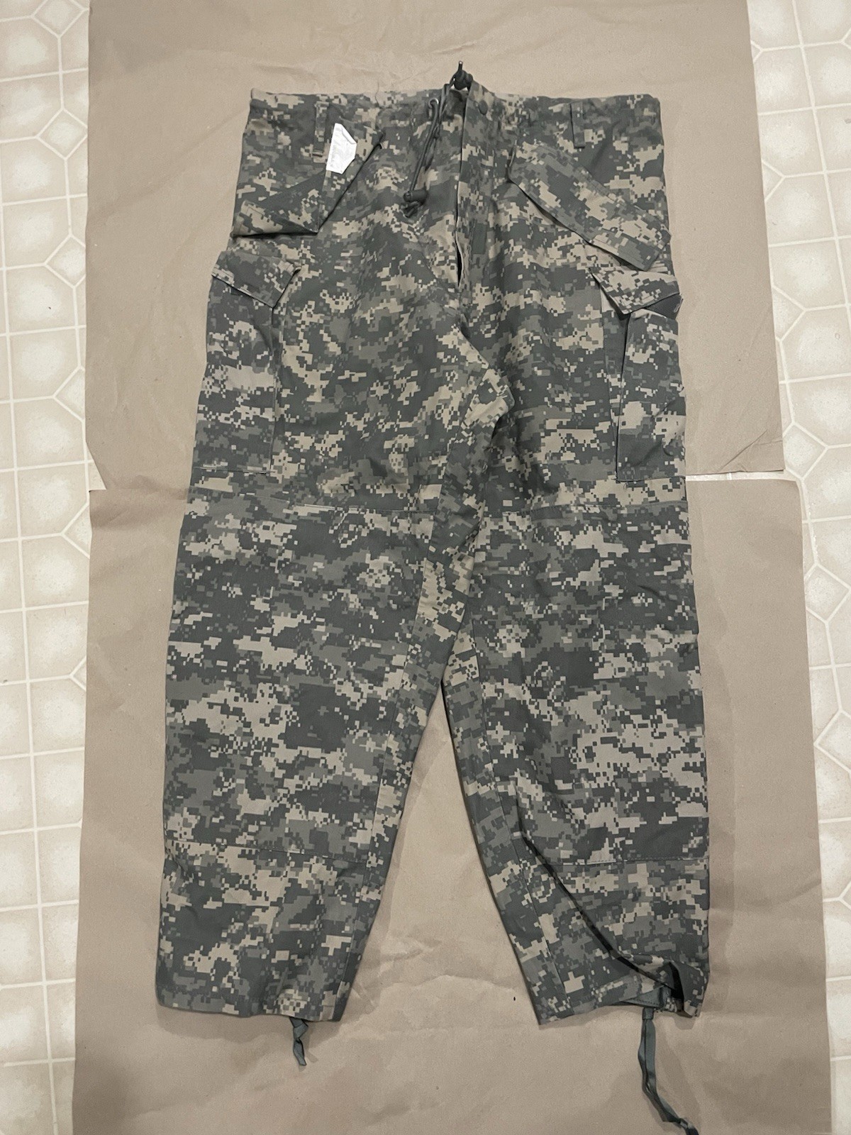 ECWCS Cold Weather Trousers ACU Medium Short 8415-01-526-9060 Free Shipping