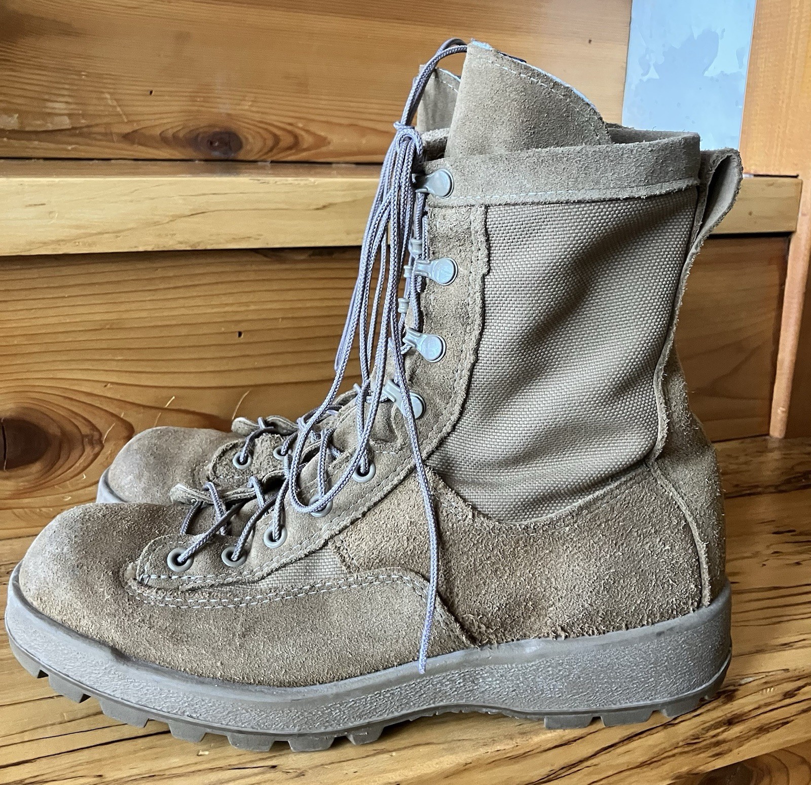 McRae Military Issue Cold Weather Combat Boots Men’s 10R Gortex Coyote