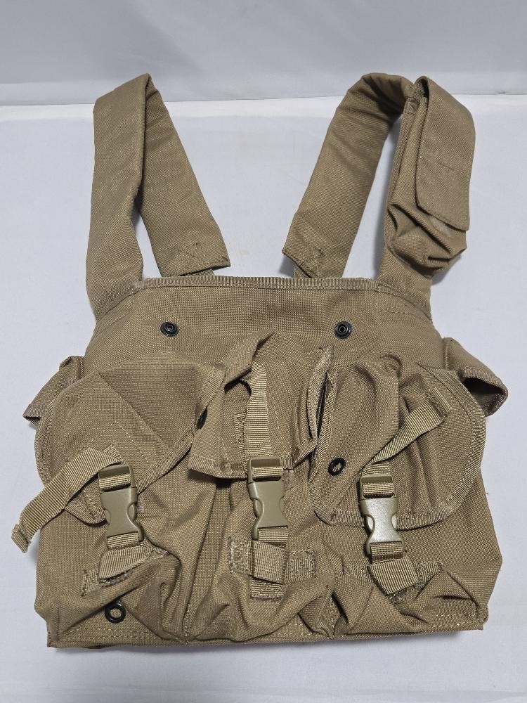 Tactical Load Bearing Vest Coyote Tan Utility Pouches Adjustable Waist 33-48 VGC