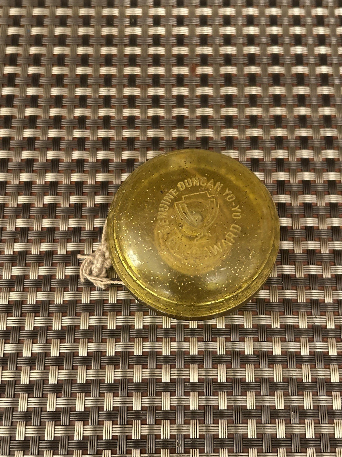 Vintage Genuine Duncan Gold Award Yo-Yo YoYo Clear Yellow Gold Glitter See Pics