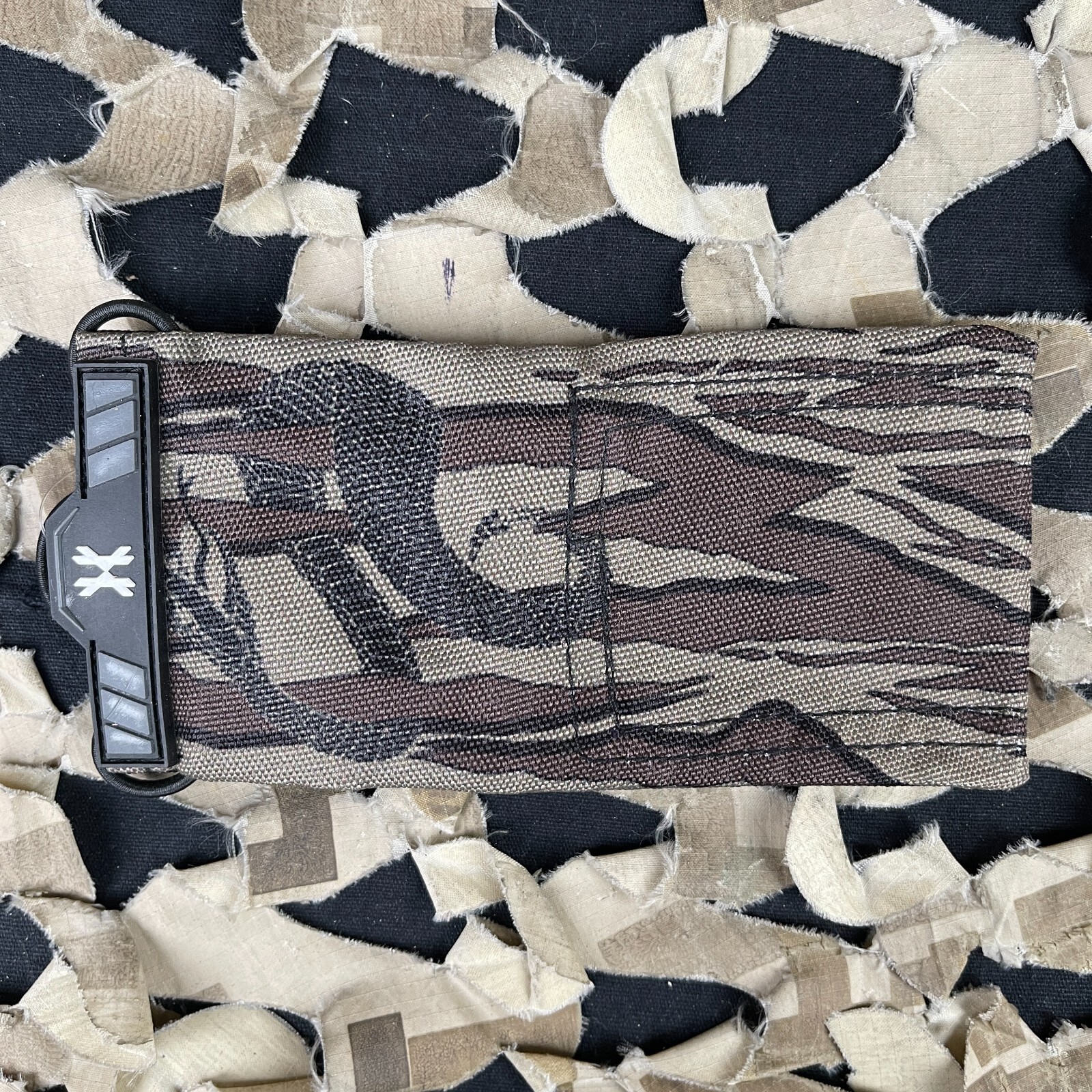 NEW HK Army 2022 Happy Package - Medium