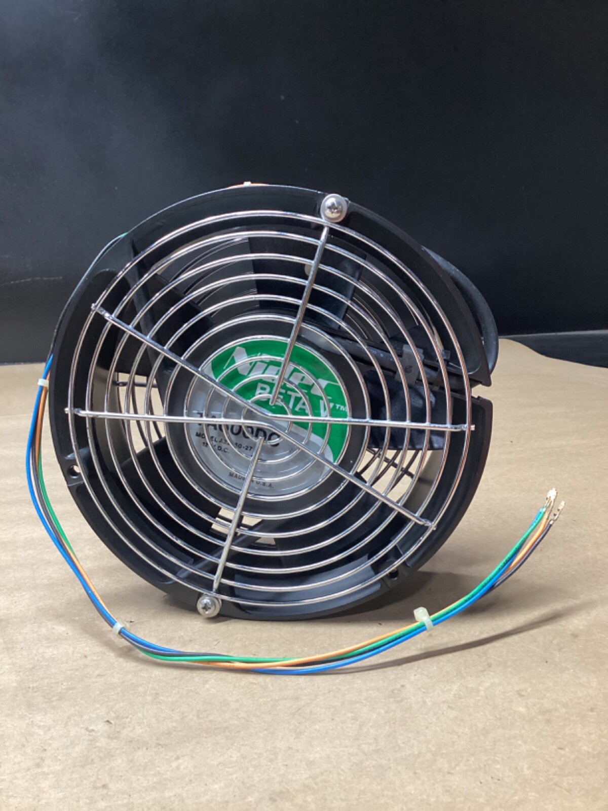 Nidec Beta V TA600DC A32550-27 12VDC Fan #135A110PR2*CO