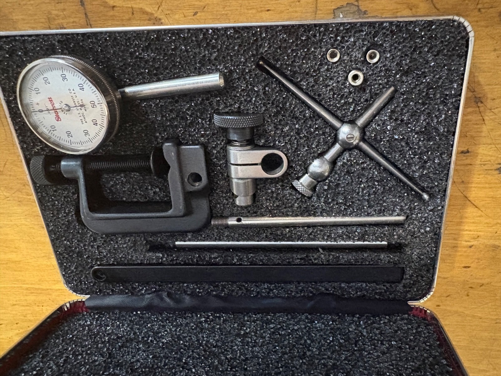 Starrett No. 196 Universal Dial Test Indicator .001" w/ Attachments & Case